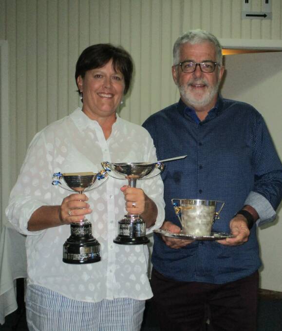 Vanessa Ward received the Silver Cups for the Open and Closed Championship after 36 holes of play at the Armidale Golf Course, as well as the Silver Salver for winning the Open Veterans’ Tournament, from Bridges representative Brian McNamara. 