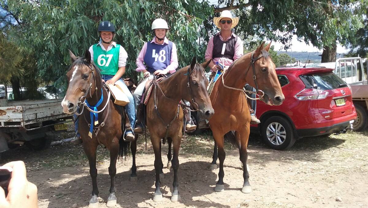 SKILLFUL: Chloe Swanton, former Walcha local Hannah Sanders and Carl Green competed at the King of the Ranges event in Murrurundi on the weekend. Photo: Contributed. 